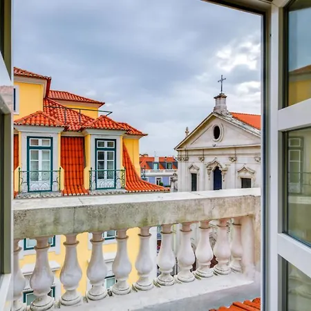 Hotel Borges Chiado 3*