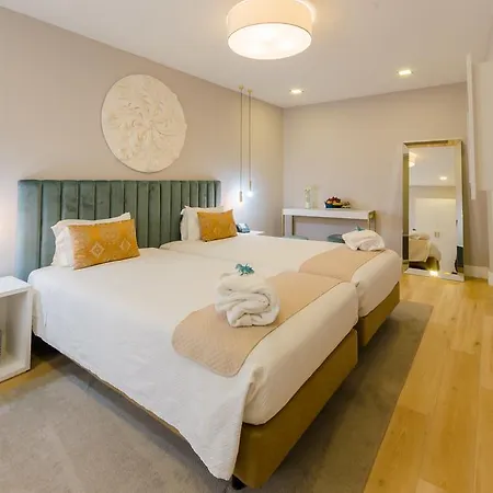 Hotel Borges Chiado 3*