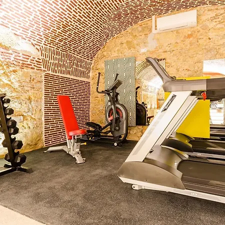 Hotel Borges Chiado 3*