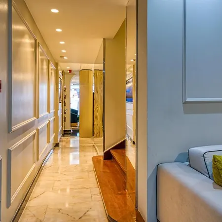 Hotel Borges Chiado 3*