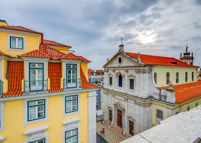 Borges Chiado 3* Lisbon