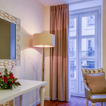 Borges Chiado Отель