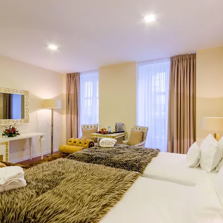 Borges Chiado 3* Lisboa