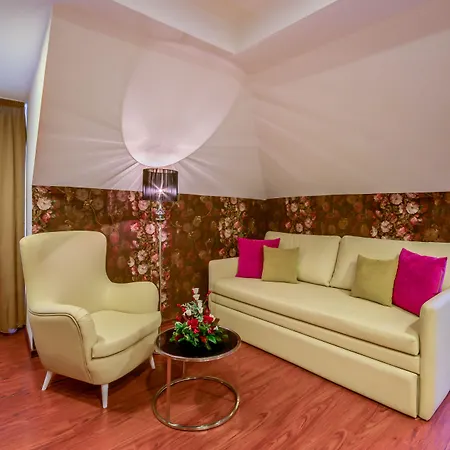 Borges Chiado Hotell