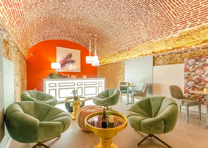 Hotel Borges Chiado 3*