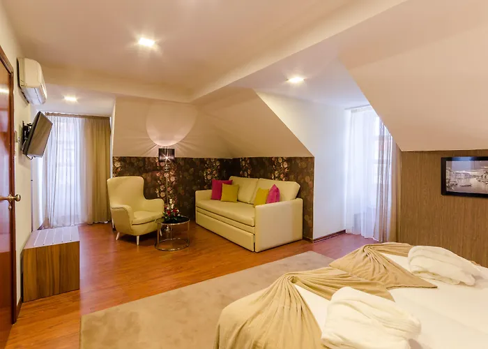 博格齐亚德酒店 酒店